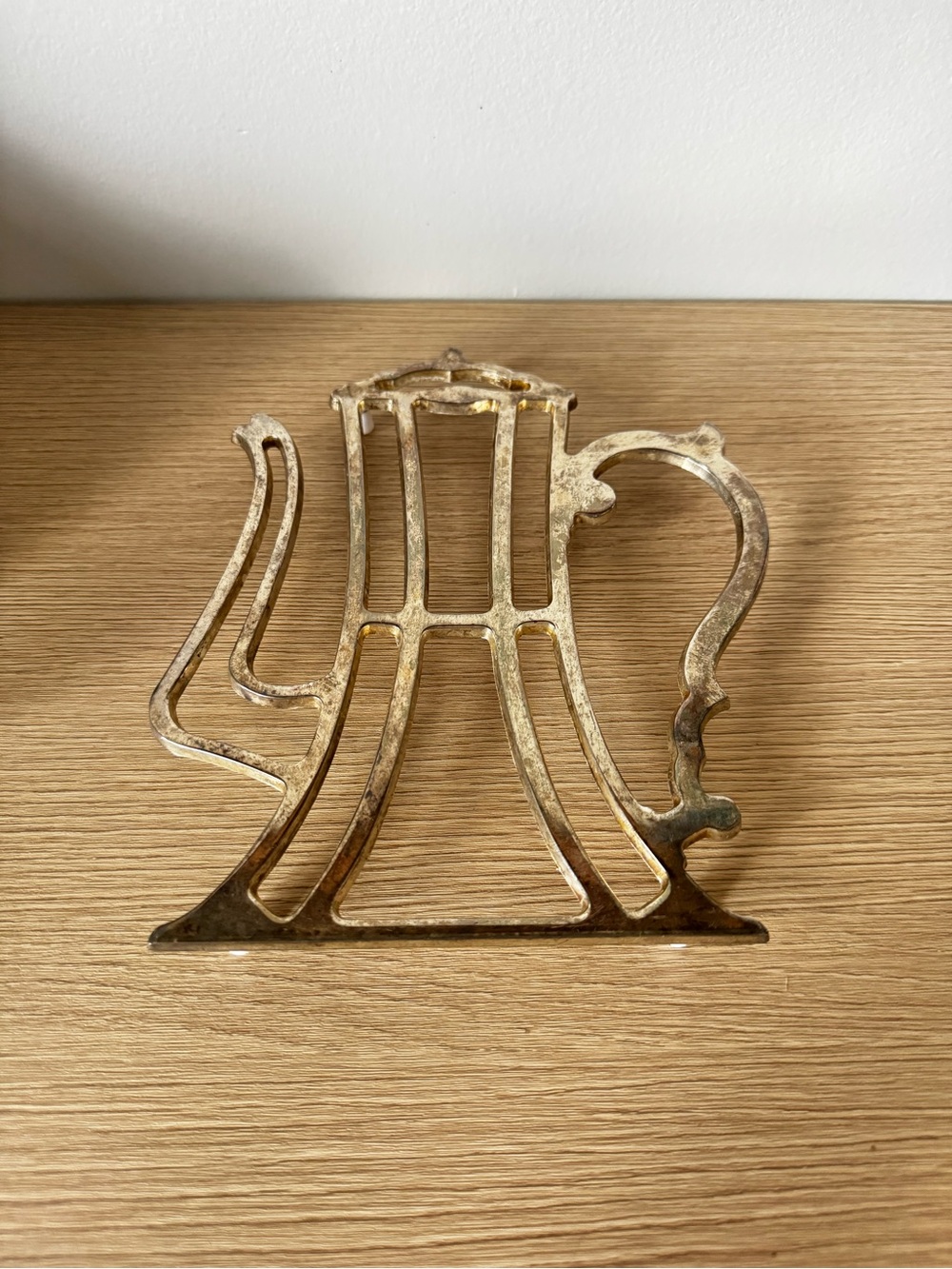 Vintage Teapot Trivet - Gold Tone